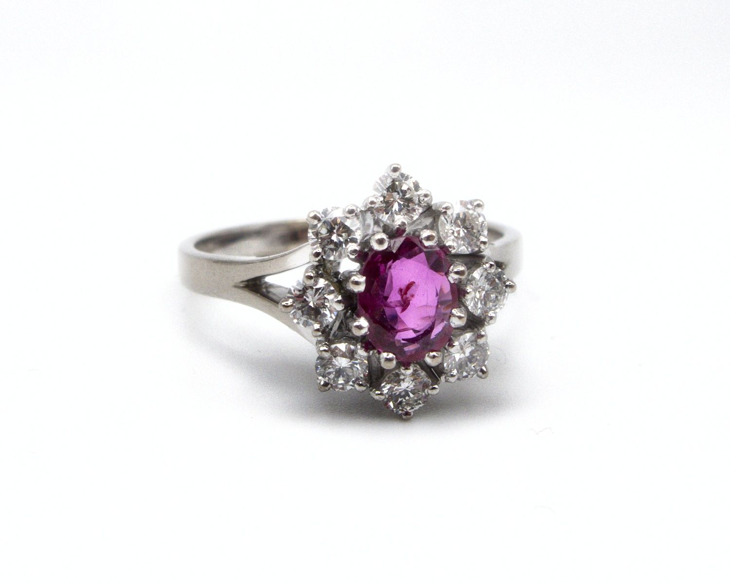 Produktfoto: HALO RING WEISSGOLD 750 BRILLANTEN 0,40 CT RUBIN GR. 58 JG 960100520900012