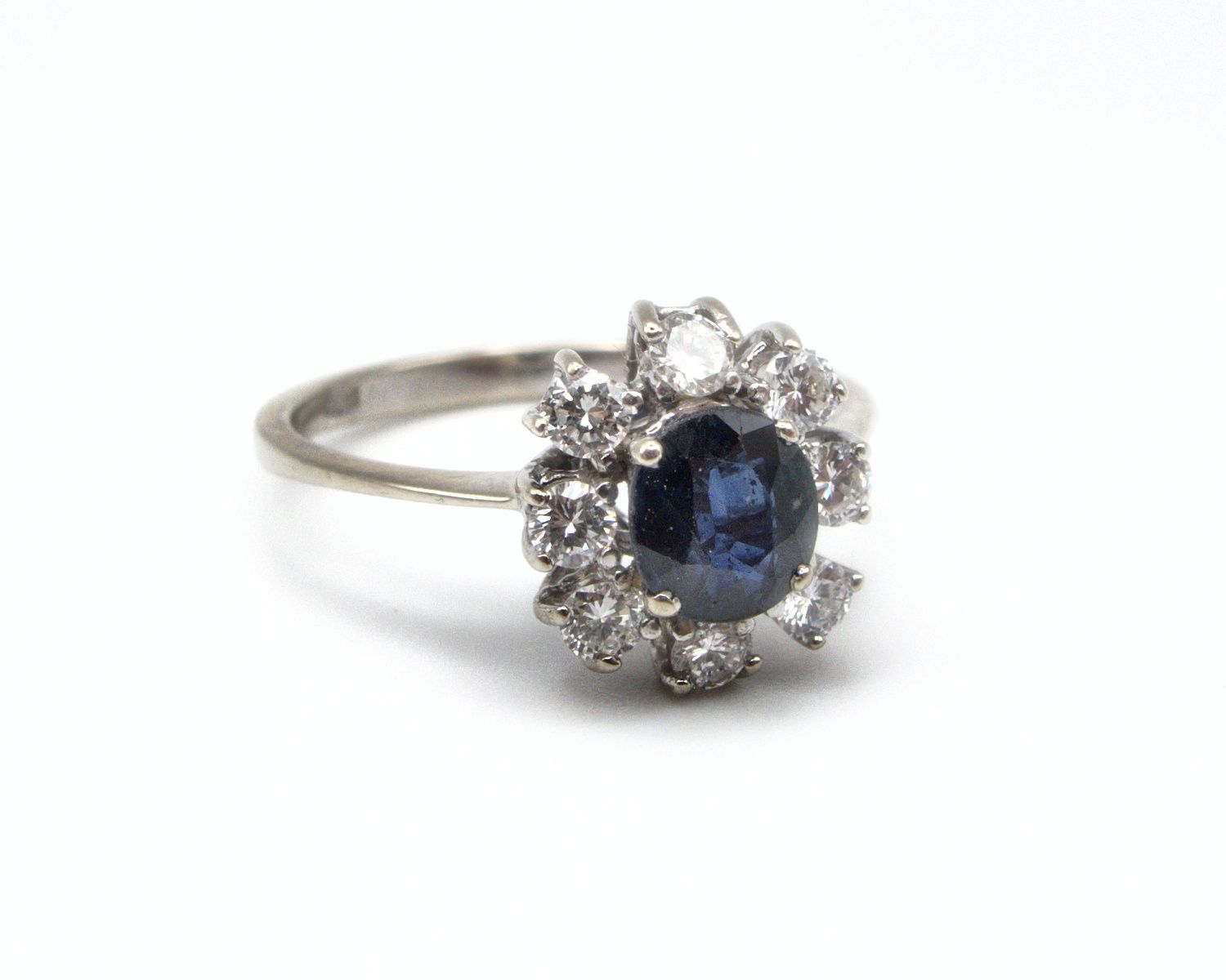 Produktfoto: HALO RING WEISSGOLD 585 BRILLANTEN 0,40 CT SAPHIR GR. 56 JG 960100421000012